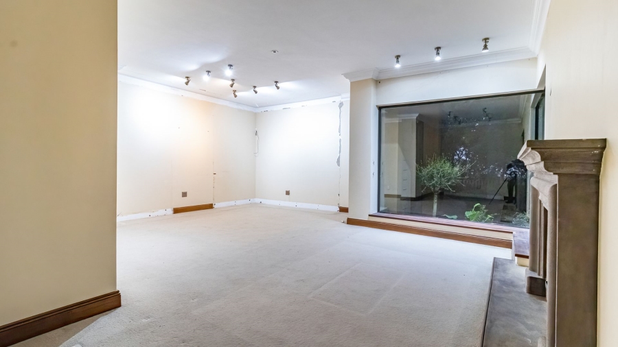 5 Bedroom Property for Sale in Meyersdal Eco Estate Gauteng