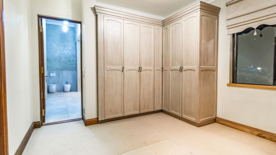 5 Bedroom Property for Sale in Meyersdal Eco Estate Gauteng