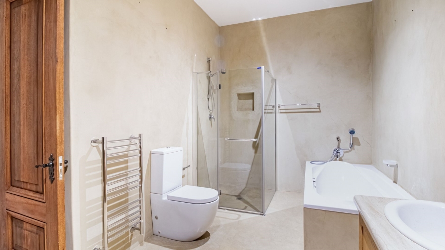 5 Bedroom Property for Sale in Meyersdal Eco Estate Gauteng