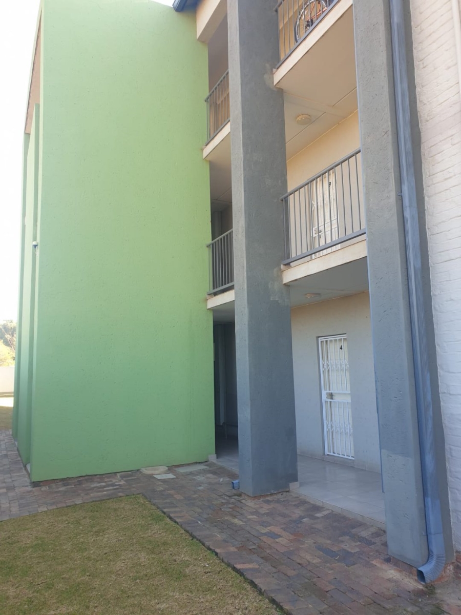 2 Bedroom Property for Sale in Rynfield Gauteng