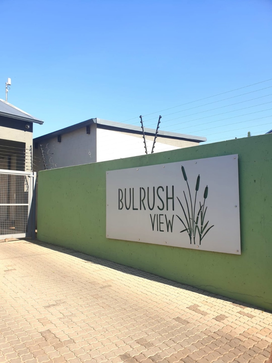 2 Bedroom Property for Sale in Rynfield Gauteng