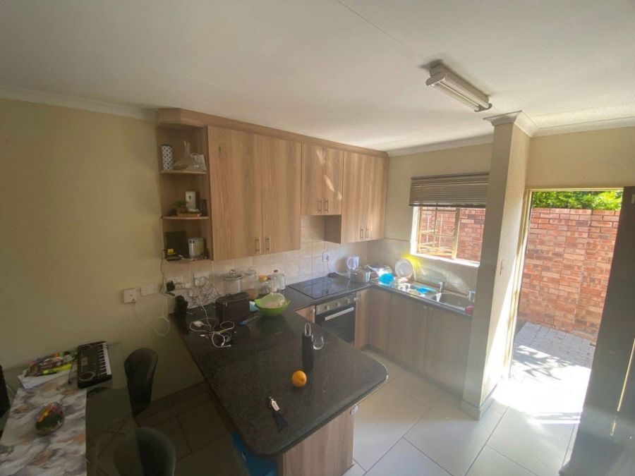 3 Bedroom Property for Sale in Heuwelsig Estate Gauteng
