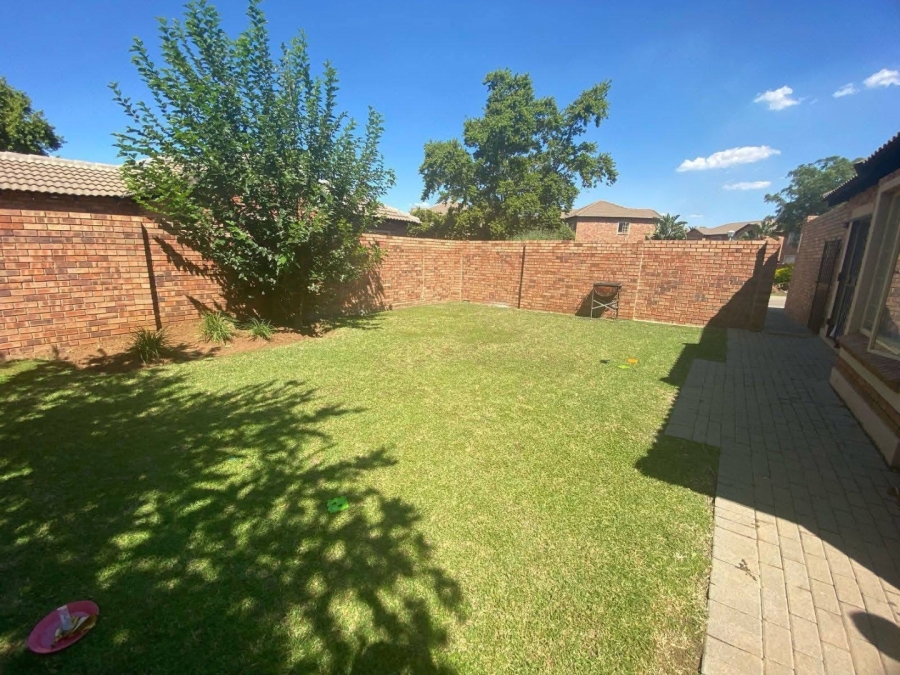 3 Bedroom Property for Sale in Heuwelsig Estate Gauteng