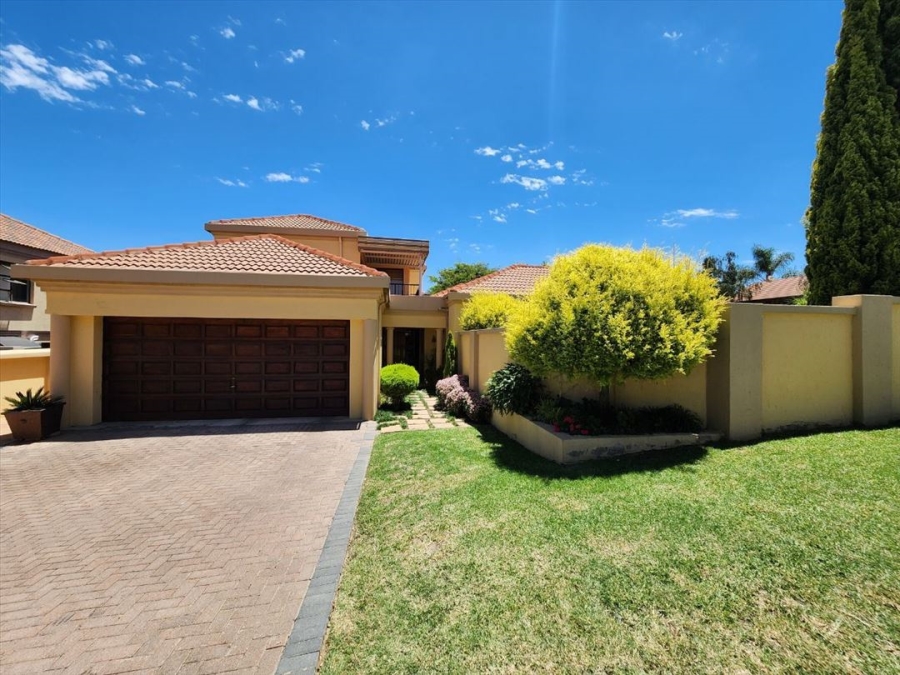 4 Bedroom Property for Sale in Van Riebeeck Park Gauteng