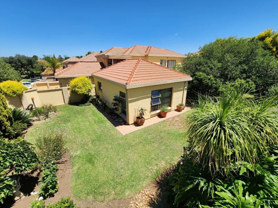 4 Bedroom Property for Sale in Van Riebeeck Park Gauteng
