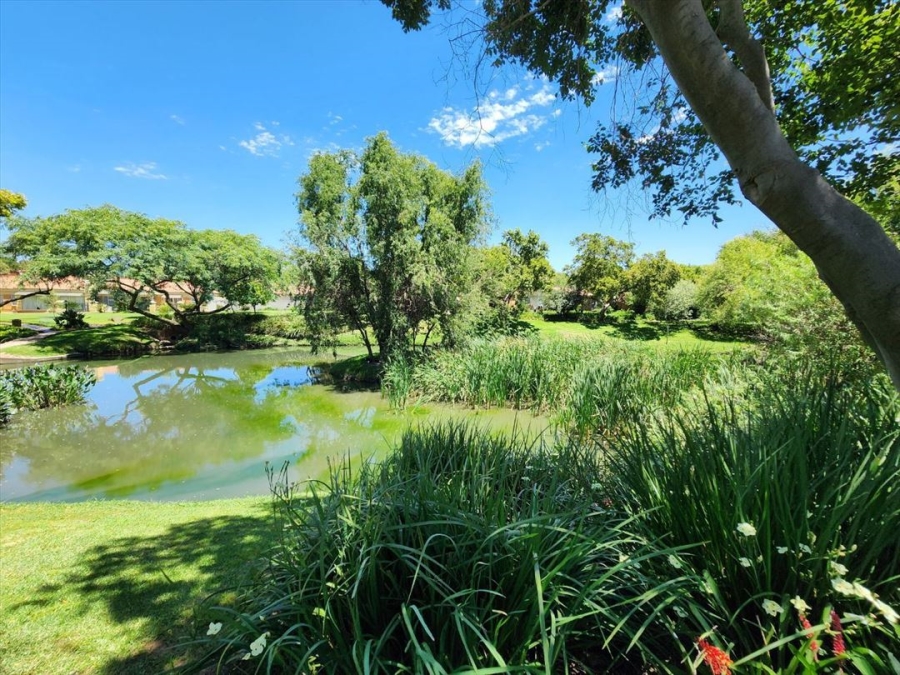 4 Bedroom Property for Sale in Van Riebeeck Park Gauteng