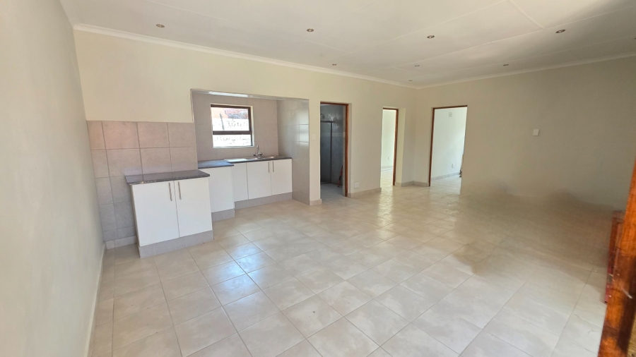 To Let 2 Bedroom Property for Rent in Laudium Gauteng