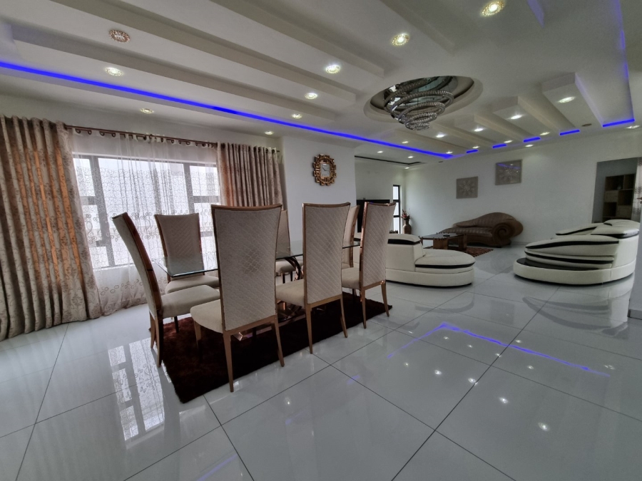To Let 6 Bedroom Property for Rent in Bedfordview Gauteng