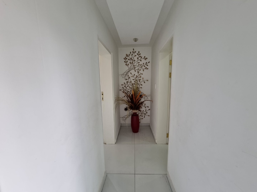 To Let 6 Bedroom Property for Rent in Bedfordview Gauteng