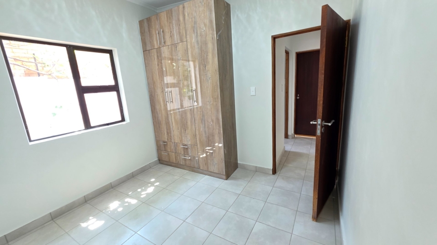 To Let  Bedroom Property for Rent in Laudium Gauteng