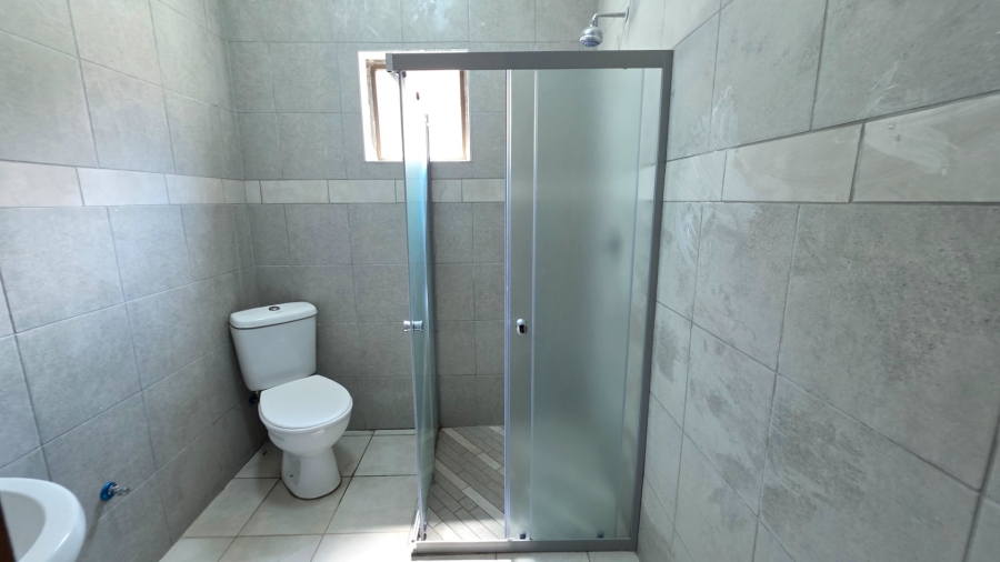 To Let  Bedroom Property for Rent in Laudium Gauteng