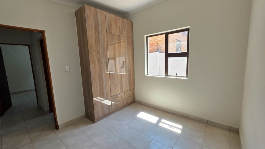 To Let  Bedroom Property for Rent in Laudium Gauteng