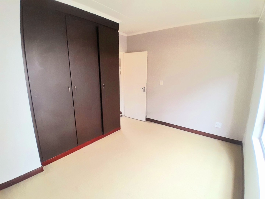 2 Bedroom Property for Sale in Carlswald Gauteng