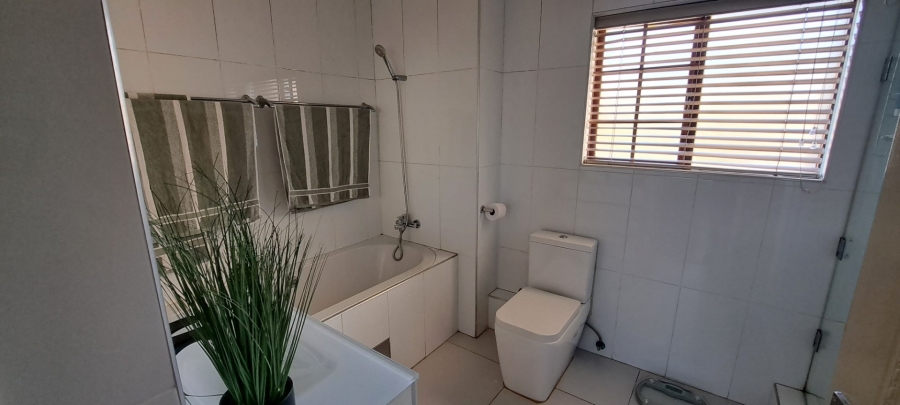 To Let 3 Bedroom Property for Rent in Bedfordview Gauteng