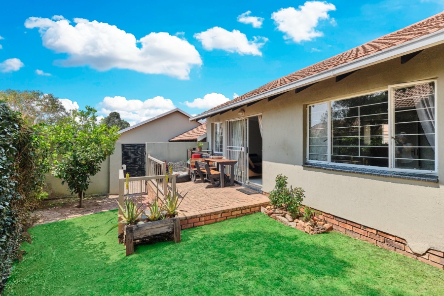 2 Bedroom Property for Sale in Sundowner Gauteng