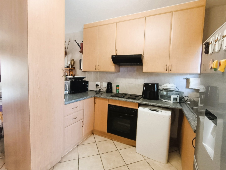 2 Bedroom Property for Sale in Celtisdal Gauteng
