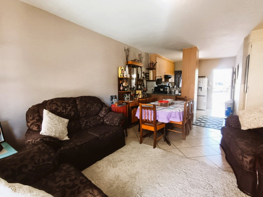 2 Bedroom Property for Sale in Celtisdal Gauteng