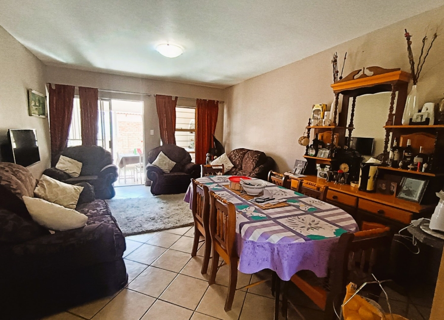 2 Bedroom Property for Sale in Celtisdal Gauteng