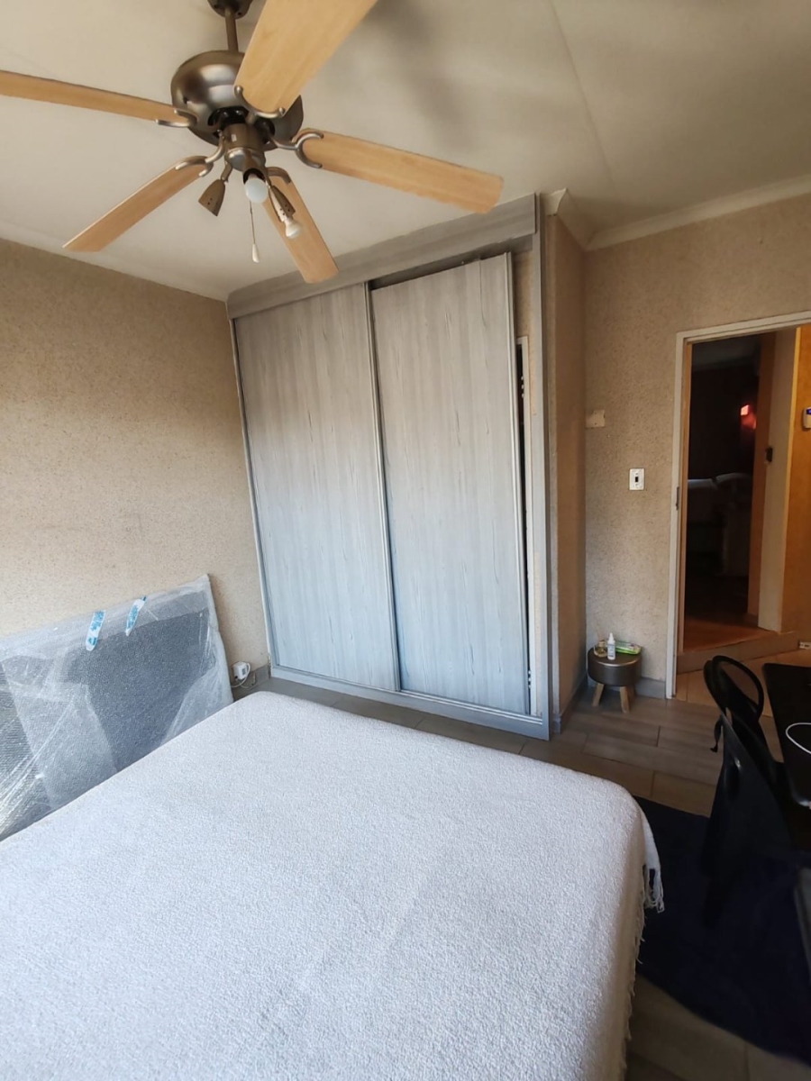4 Bedroom Property for Sale in The Reeds Gauteng