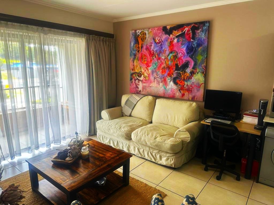 To Let 1 Bedroom Property for Rent in Olivedale Gauteng