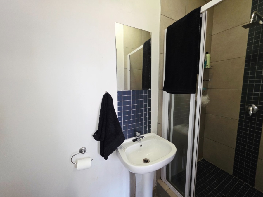 2 Bedroom Property for Sale in Elardus Park Gauteng