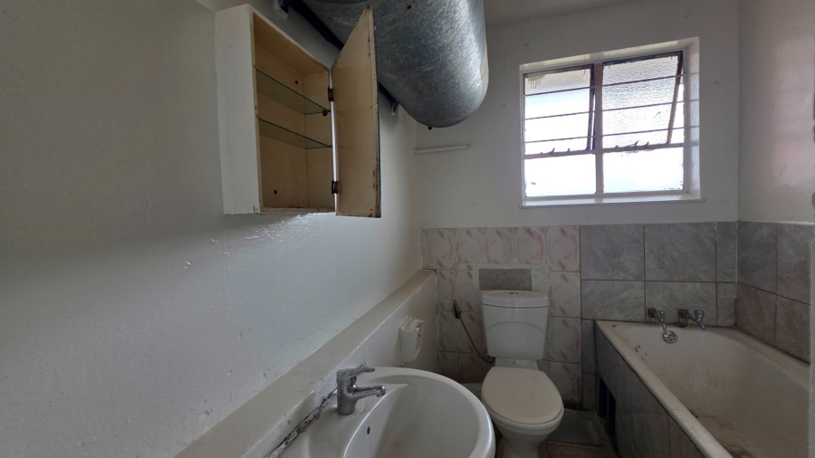 3 Bedroom Property for Sale in Laudium Gauteng