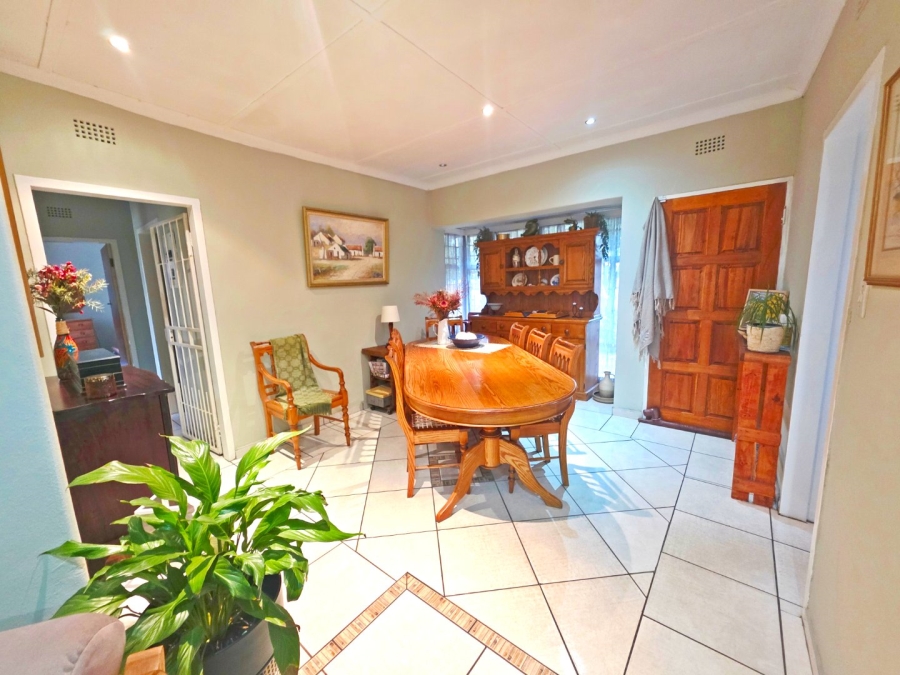 3 Bedroom Property for Sale in Bonaero Park Gauteng