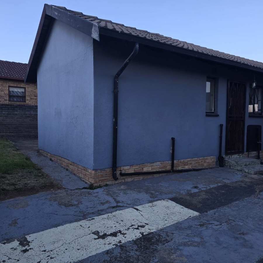 4 Bedroom Property for Sale in Ebony Park Gauteng
