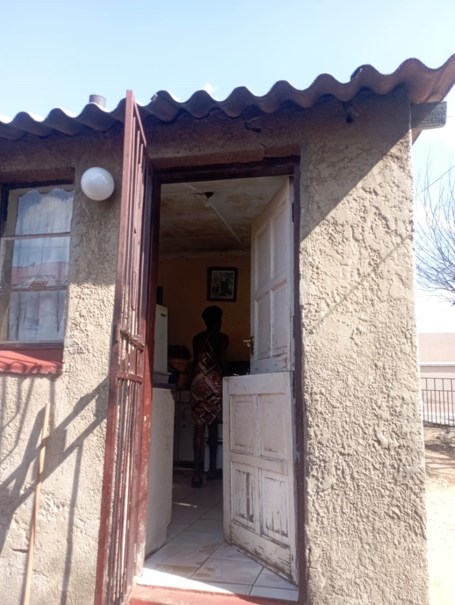 2 Bedroom Property for Sale in Diepkloof Zone 1 Gauteng