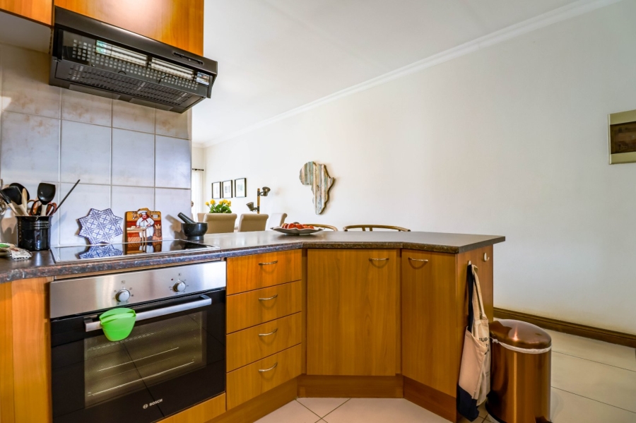 2 Bedroom Property for Sale in Bryanston Gauteng