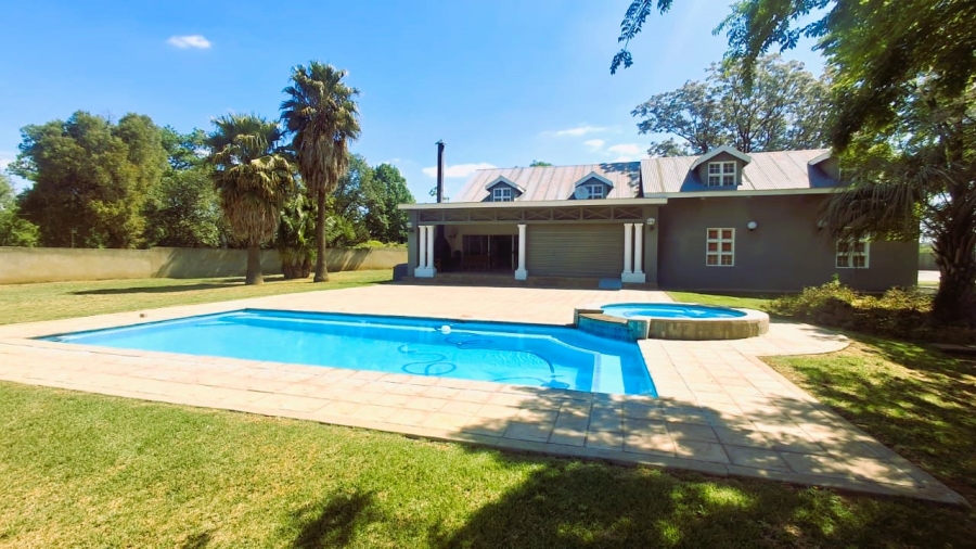 Commercial Property for Sale in Marlbank Gauteng