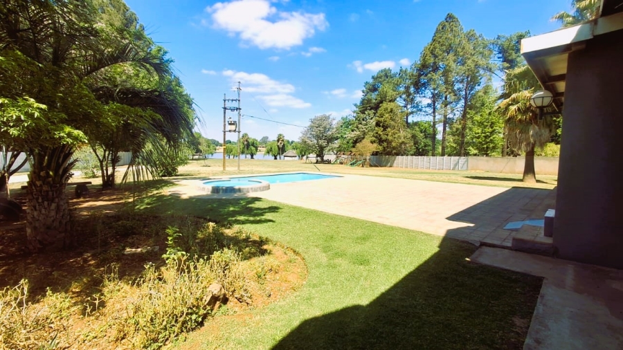 Commercial Property for Sale in Marlbank Gauteng