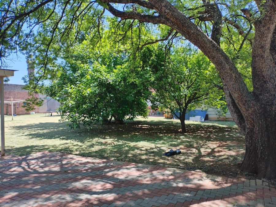 3 Bedroom Property for Sale in Casseldale Gauteng