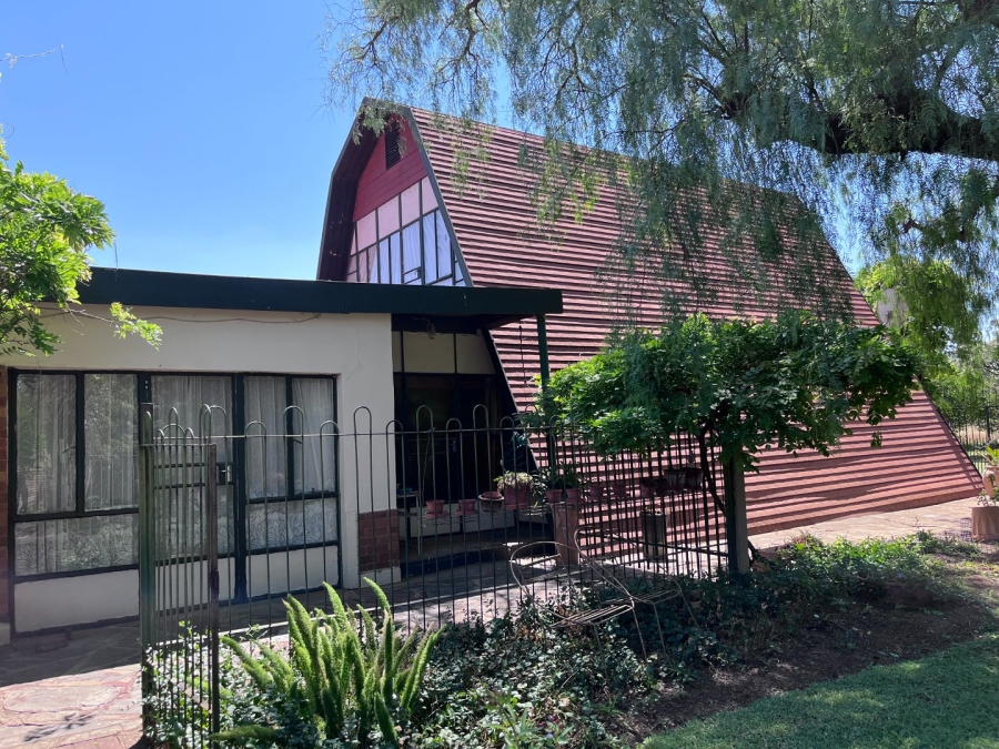 Commercial Property for Sale in Theoville Gauteng
