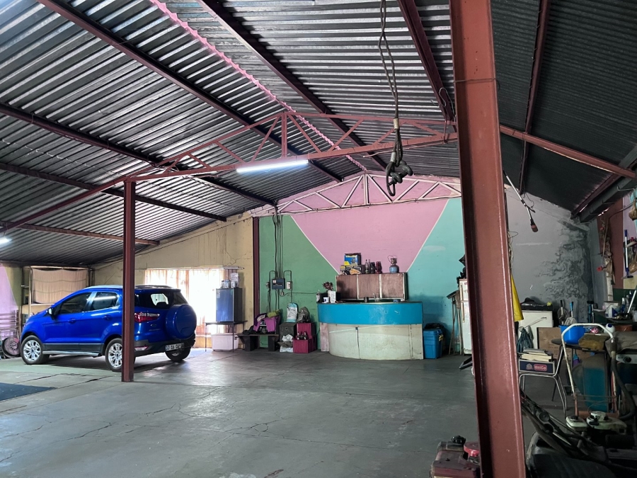 Commercial Property for Sale in Theoville Gauteng