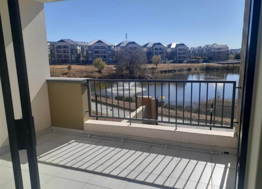 To Let  Bedroom Property for Rent in Waterfall Gauteng