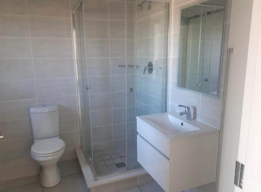 To Let  Bedroom Property for Rent in Waterfall Gauteng