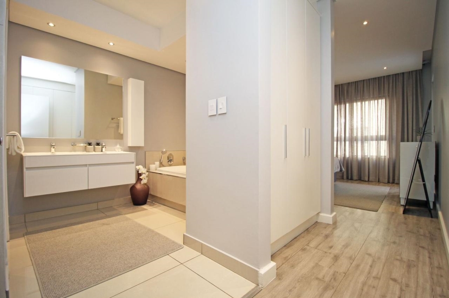 To Let 2 Bedroom Property for Rent in Hyde Park Gauteng
