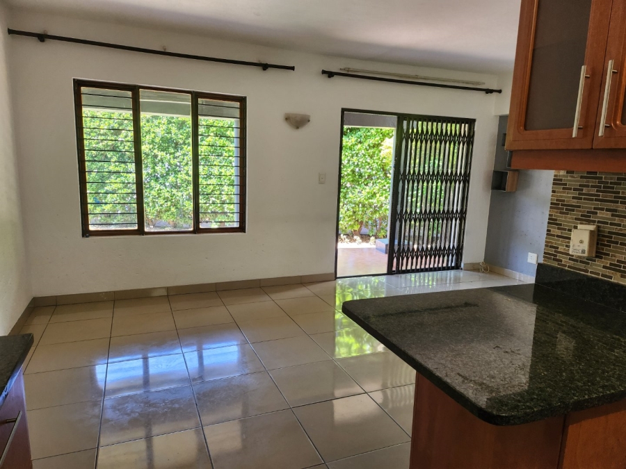 To Let 2 Bedroom Property for Rent in Pineslopes Gauteng
