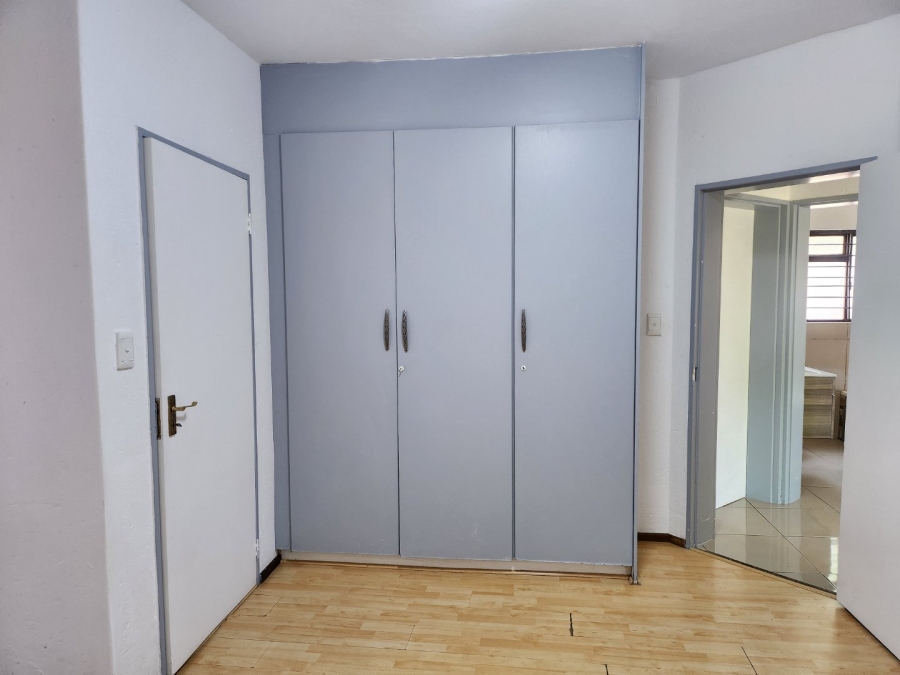 To Let 2 Bedroom Property for Rent in Pineslopes Gauteng