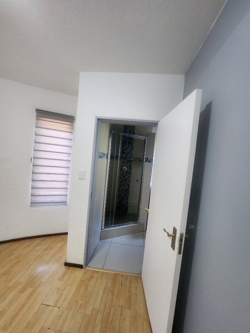 To Let 2 Bedroom Property for Rent in Pineslopes Gauteng