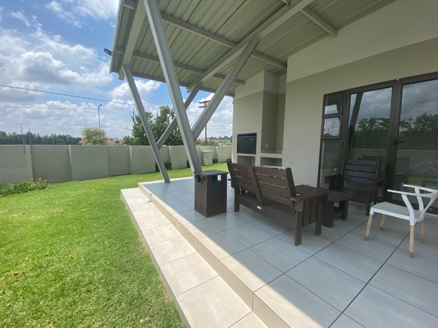 2 Bedroom Property for Sale in Fourways Gauteng