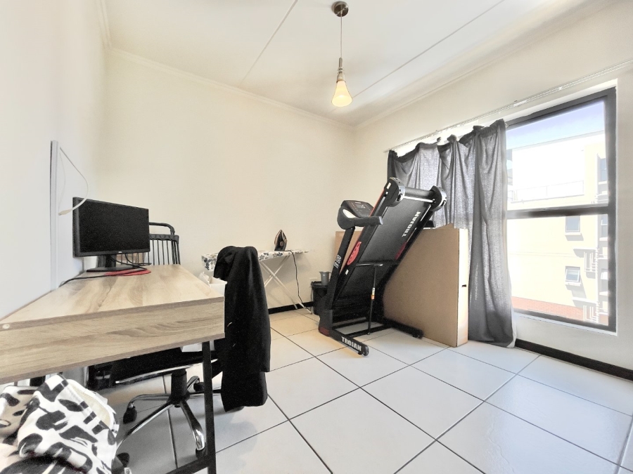 To Let 2 Bedroom Property for Rent in Fourways Gauteng