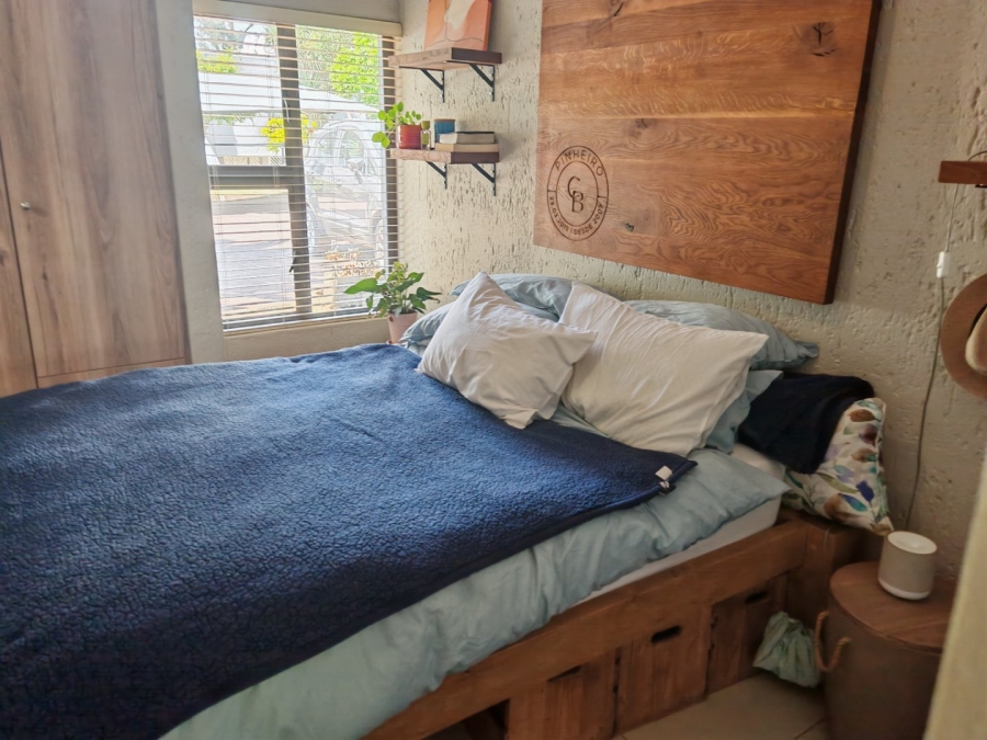 1 Bedroom Property for Sale in Bruma Gauteng