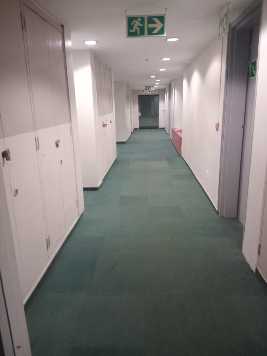 1 Bedroom Property for Sale in Marshalltown Gauteng