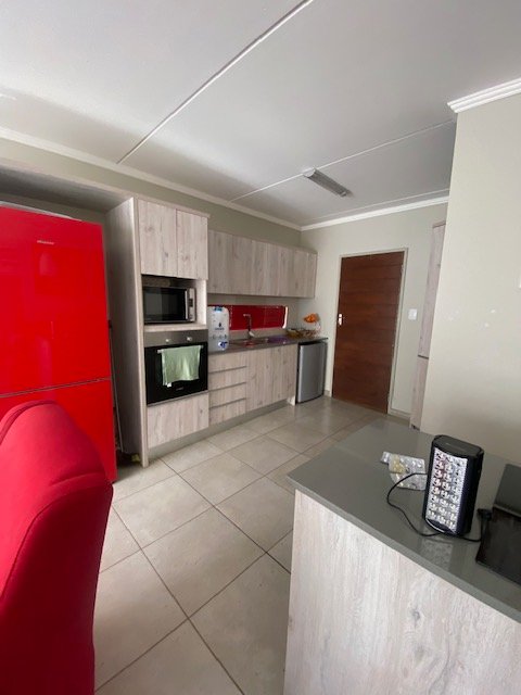 To Let 3 Bedroom Property for Rent in Rooihuiskraal North Gauteng