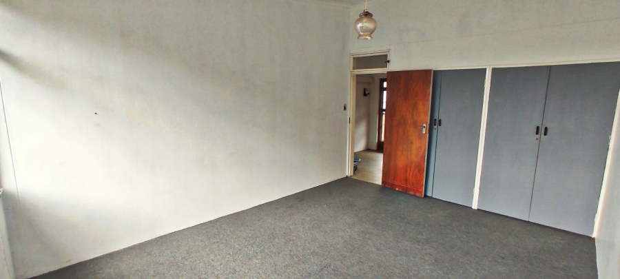 20 Bedroom Property for Sale in Three Rivers Gauteng