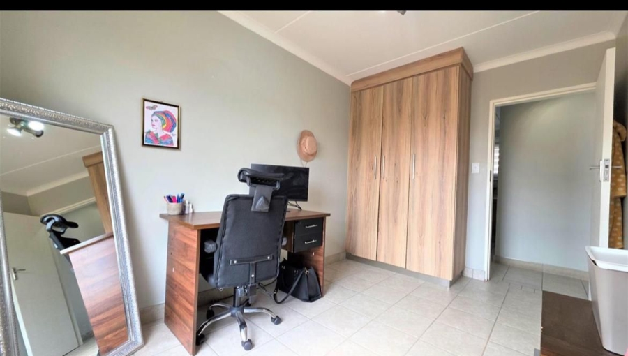 To Let 2 Bedroom Property for Rent in Sagewood Gauteng
