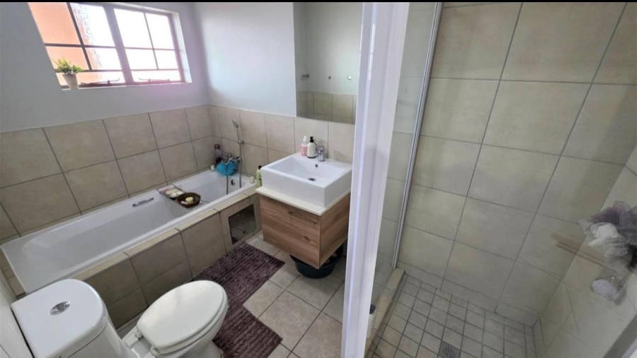 To Let 2 Bedroom Property for Rent in Sagewood Gauteng