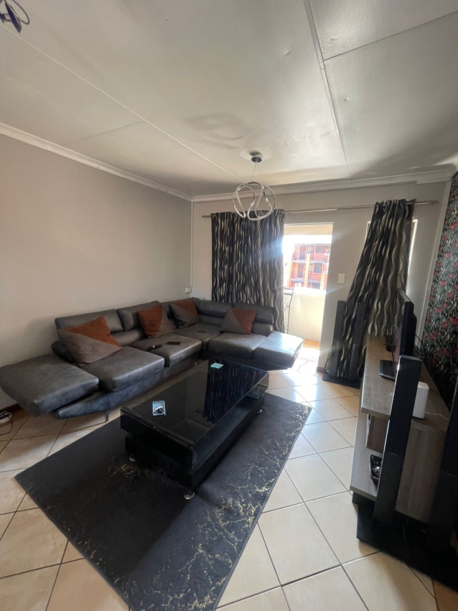 To Let 2 Bedroom Property for Rent in Noordwyk Gauteng